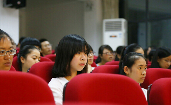 磁力猫
14级假期安全大会召开