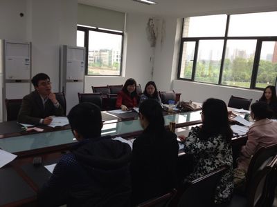 磁力猫
召开辅导员班主任例会，明确班主任职责